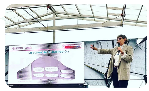 Carmen Álvarez Basso, conferencista para eventos corporativos sobre Gestión de Cambios Vitales