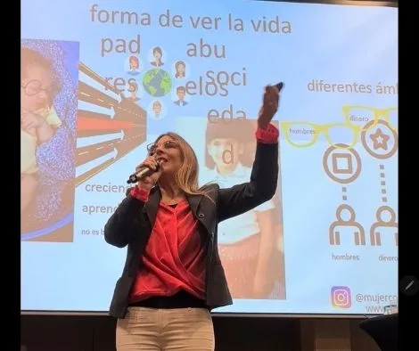 Vivianne Verschae, conferencista para eventos corporativos sobre Liderazgo Consciente