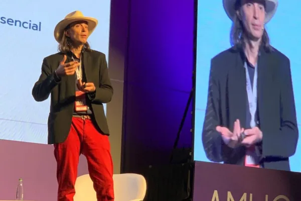 Ezequiel López Peralta, conferencista para eventos corporativos sobre Erotismo Consciente